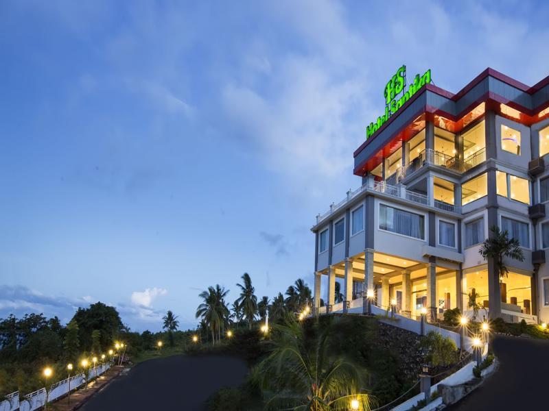 Hotel Santika Luwuk - Sulawesi Tengah Exteriér fotografie